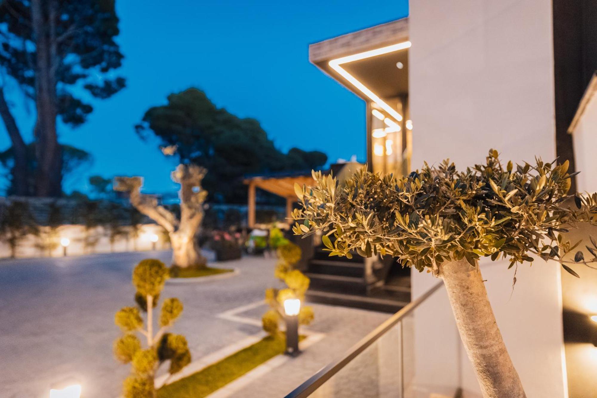Hotel Beke Vlorë Buitenkant foto