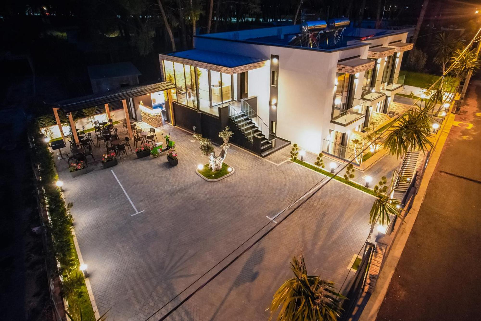 Hotel Beke Vlorë Buitenkant foto