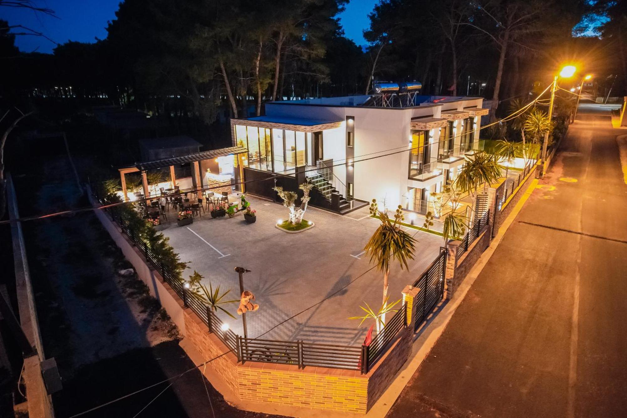 Hotel Beke Vlorë Buitenkant foto