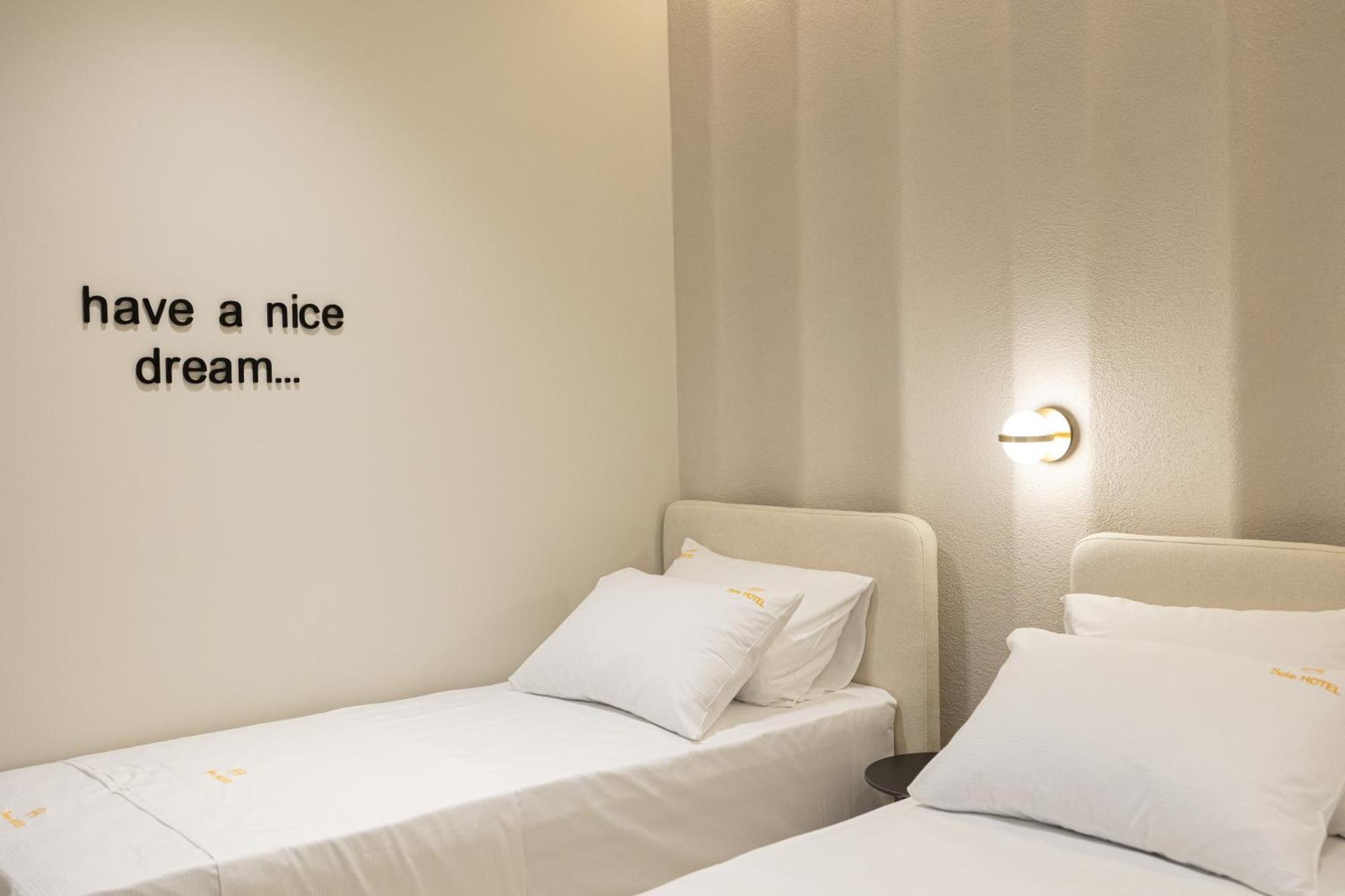 Hotel Beke Vlorë Buitenkant foto