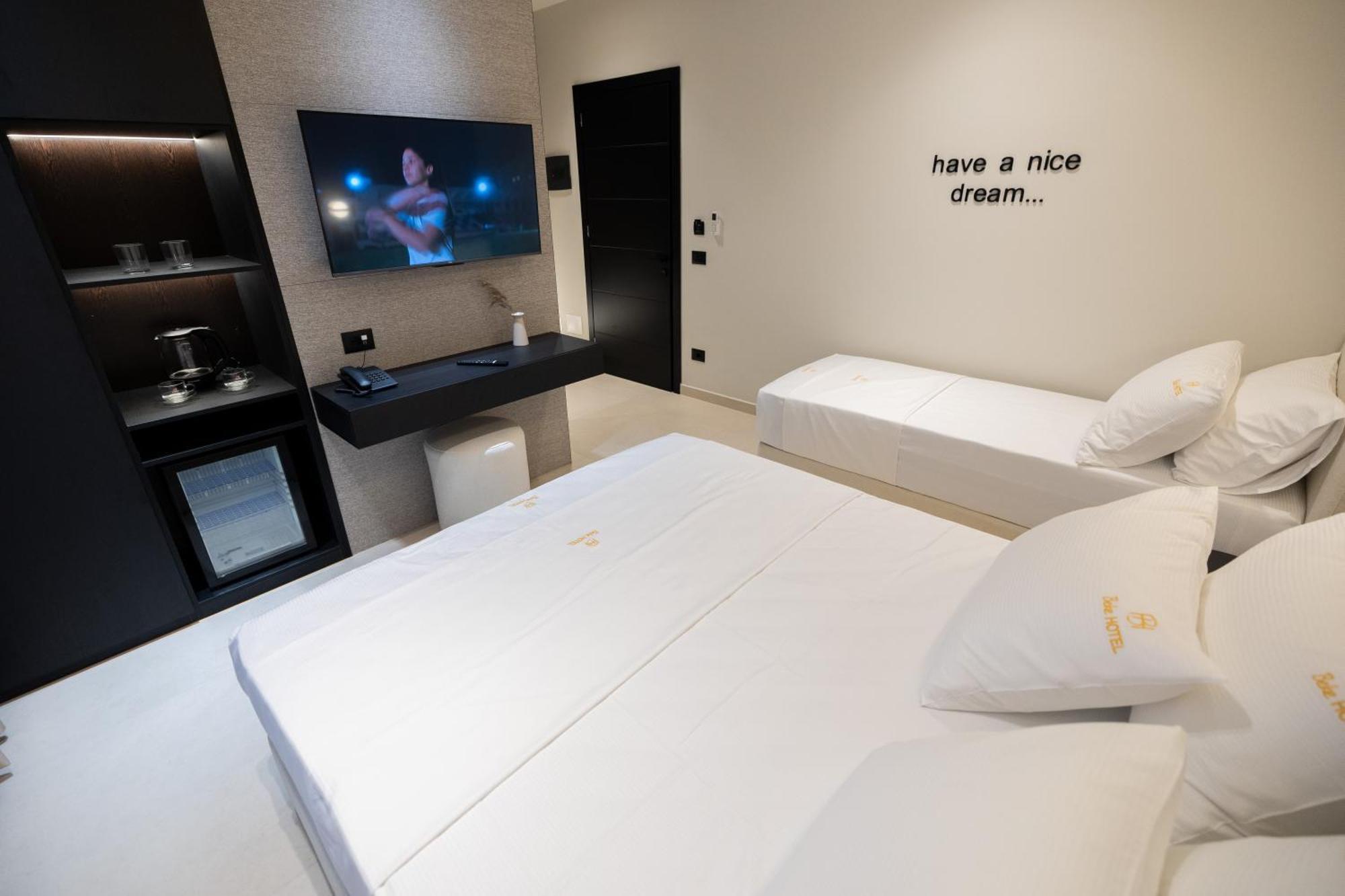 Hotel Beke Vlorë Buitenkant foto